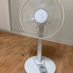 扇風機　ナット欠品