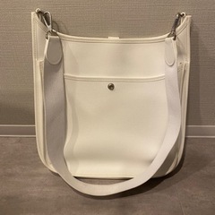 エルメス　エブリン　GM