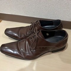 【トゥルートラサルディ】　革靴ビジネスシューズ
