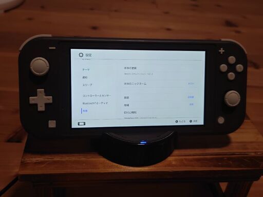 任天堂　Switch　Lite本体