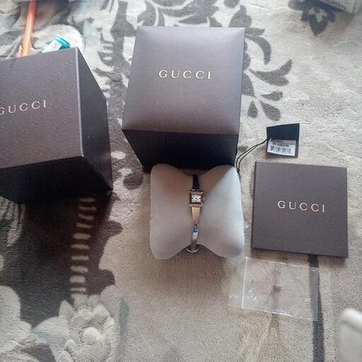 新品未使用GUCCIレディース腕時計⌚電池切れ