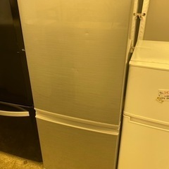 275⭐️シャープ　137L冷蔵庫　2017年製