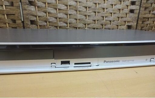 パナソニック 2TB 3チューナー ブルーレイディスクレコーダー DMR-BZT750 2013年製 Panasonic 3番組同時録画 札幌市 白石区 パナソニック 2TB 3チューナー ブルーレイディスクレコーダー DMR