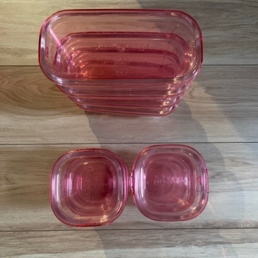 保存容器