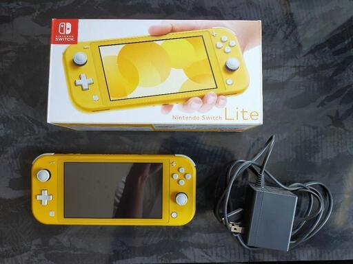 ニンテンドー　switch lite本体　スイッチライト　イエロー　美品