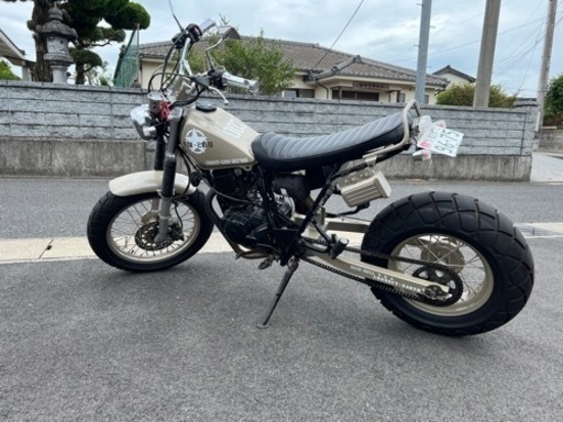 ヤマハ　TW200