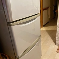 2006年製　365L冷蔵庫