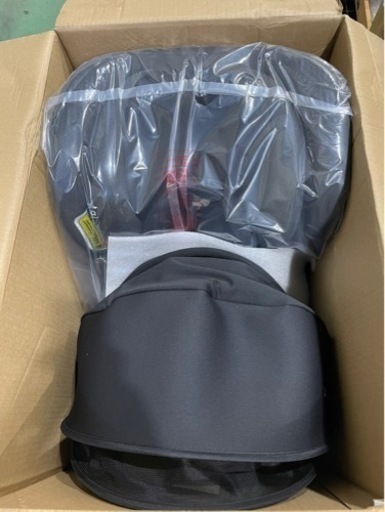 新品チャイルドシート　joie アイアーク360