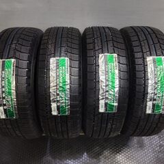 新品 TOYO TRANPATH TX 215/65R16 16インチ スタッドレス 4本 2021年製 アルファード ヴェルファイア エルグランド等　(VTJ471)クレジットカード QRコード決済可能 新品 TOYO TRANPATH TX 215/65R16 16インチ スタッドレス 4本 2021年製