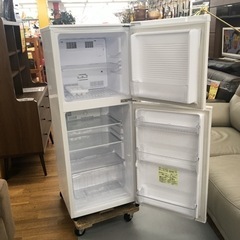 S171 ユーイング 140L 2ドア冷蔵庫（ホワイト）【右開き】UING UR-F140J-W⭐動作確認済 ⭐クリーニング済 