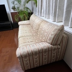 karimokuのドマーニシリーズのソファー