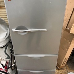 サンヨー　255L 冷蔵庫　