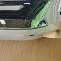 モデリスタ　ヴォクシー　ZS ZRR80W 後期　フロントスポイラー　ホワイトパール