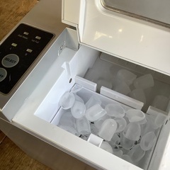 卓上小型製氷機「IceGolon」 DTSMLIMA