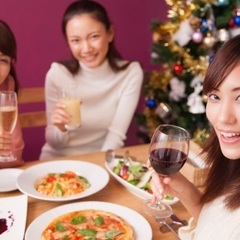 クリスマスの日に大阪で多くの出会いがあるの知ってますか？スペシャルな出会い − 大阪府
