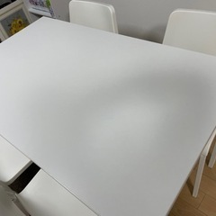 IKEA ダイニングテーブル白