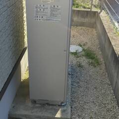 ＼美品／　50万円・東芝定置式家庭用蓄電システム　付属品完備