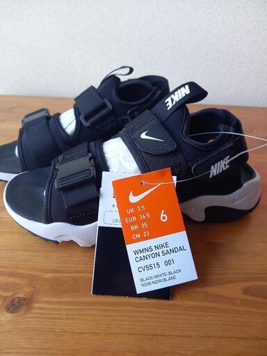 NIKE ナイキ キャニオンサンダル　２３cm