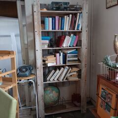 書架２台　洋書付き　まだまだ沢山家具あります。