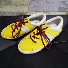 黄色の靴