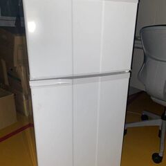 Haier冷蔵冷凍庫、結構新しいです。