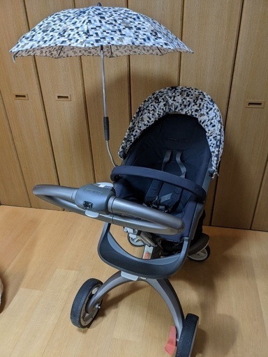 ベビーカー　ストッケ　stokke