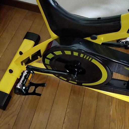 エアロバイク スピンバイク Maxkare トレーニングマシン