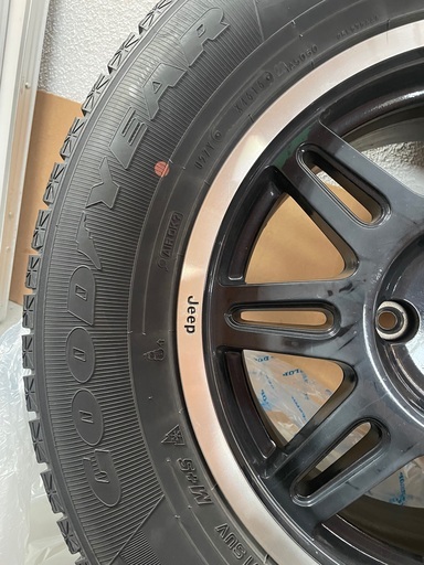 Jeep ラングラー スタッドレスタイヤ&ホイール4本セット