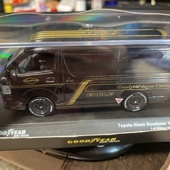 グットイヤー ハイエースのミニカー