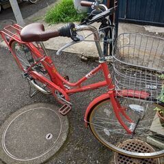 ノーパンク自転車　パンクしない自転車　ママチャリ　自転車