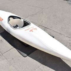 【ジモ取引終了7/10】≪zy531≫Perce Ption/パーセプション dance リバー カヤック ホワイト/白 プラスチック/樹脂製 40702-01 ジモ取引終了7/10】≪zy531≫Perce Ption/パーセプション dance リバー