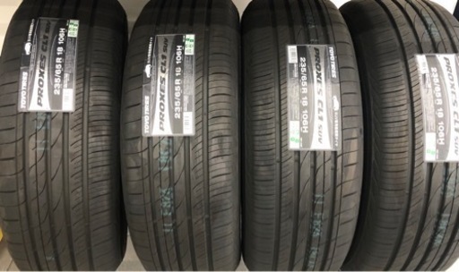 トーヨータイヤプロクセス　235/65R18