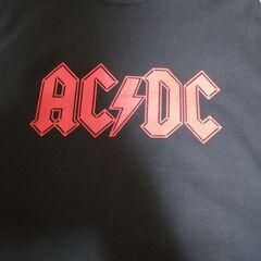 ACDC　Tシャツ　（新品）