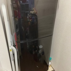 【日時合う方限定】三菱の黒い冷蔵庫　136L 
