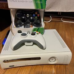 Xbox 360 (JPN)とゲームソフト１９本、ワイヤレスコン...
