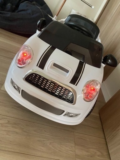 リングボーイに使える電動乗用カー