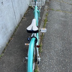 　女の子自転車　超美品　22インチ　地域以外相談可