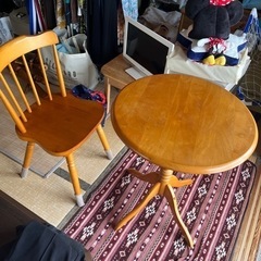 カフェテーブルと椅子セット