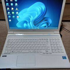 最新OSWin11 FUJITSU FMV LIFEBOOK A...