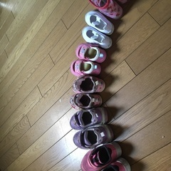 女子の靴