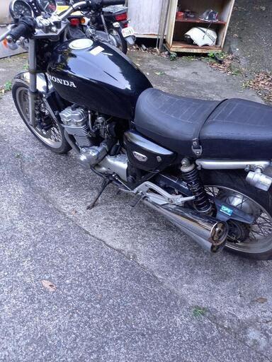 CB400FOUR 復刻版　NC36　実働ベース車
