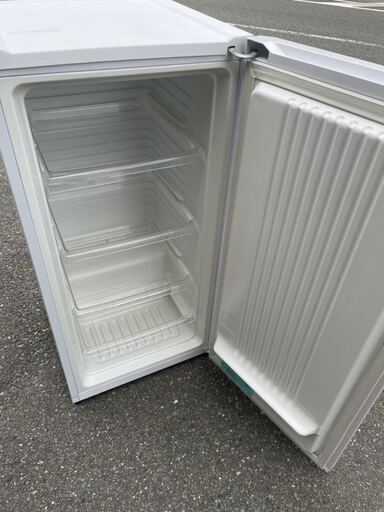 ☆ 中古品　ハイアール　冷凍ストッカー　2015年製　JF-NU100E 100L　冷凍庫　厨房 スナック　動作問題なし