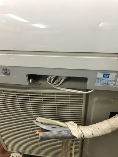 2015 Sharp 10-12畳。 無料のエアコンの設置