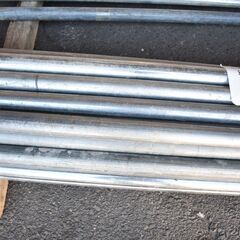 【ヤ取終了7/14】≪zy541≫単管パイプ/鉄パイプ 径48mm 現状渡し【長さ 約2000～2500mm】約39本 セット 現場/土木/足場 ヤ取終了7/14】≪zy541≫単管パイプ/鉄パイプ 径48mm 現状