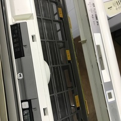 2013 Hitachi 10-12畳- エアコンの取り付けは含まれています