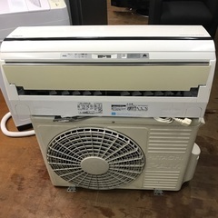 2013 Hitachi 10-12畳- エアコンの取り付けは含まれています