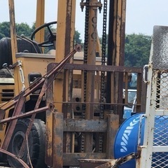 トヨタ1.5トンフォークリフト