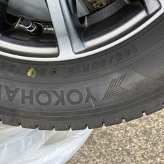 スタッドレスタイヤ4本セット　アルミホイール付き【決まりました】