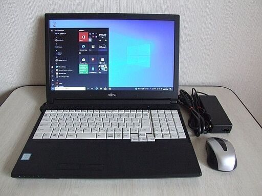 高速SSD120GB搭載 2017年 第六世代 Corei5-6300U 富士通 LIFEBOOK A576/P　ノートパソコン （3952）