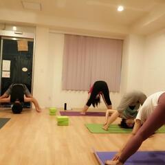 ◎働く人のための体を動かすFlow yoga − 東京都